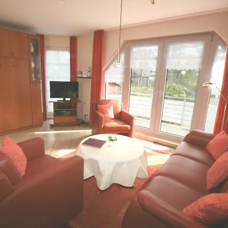 Apartment Haus Dünenglück, Whg 11 *